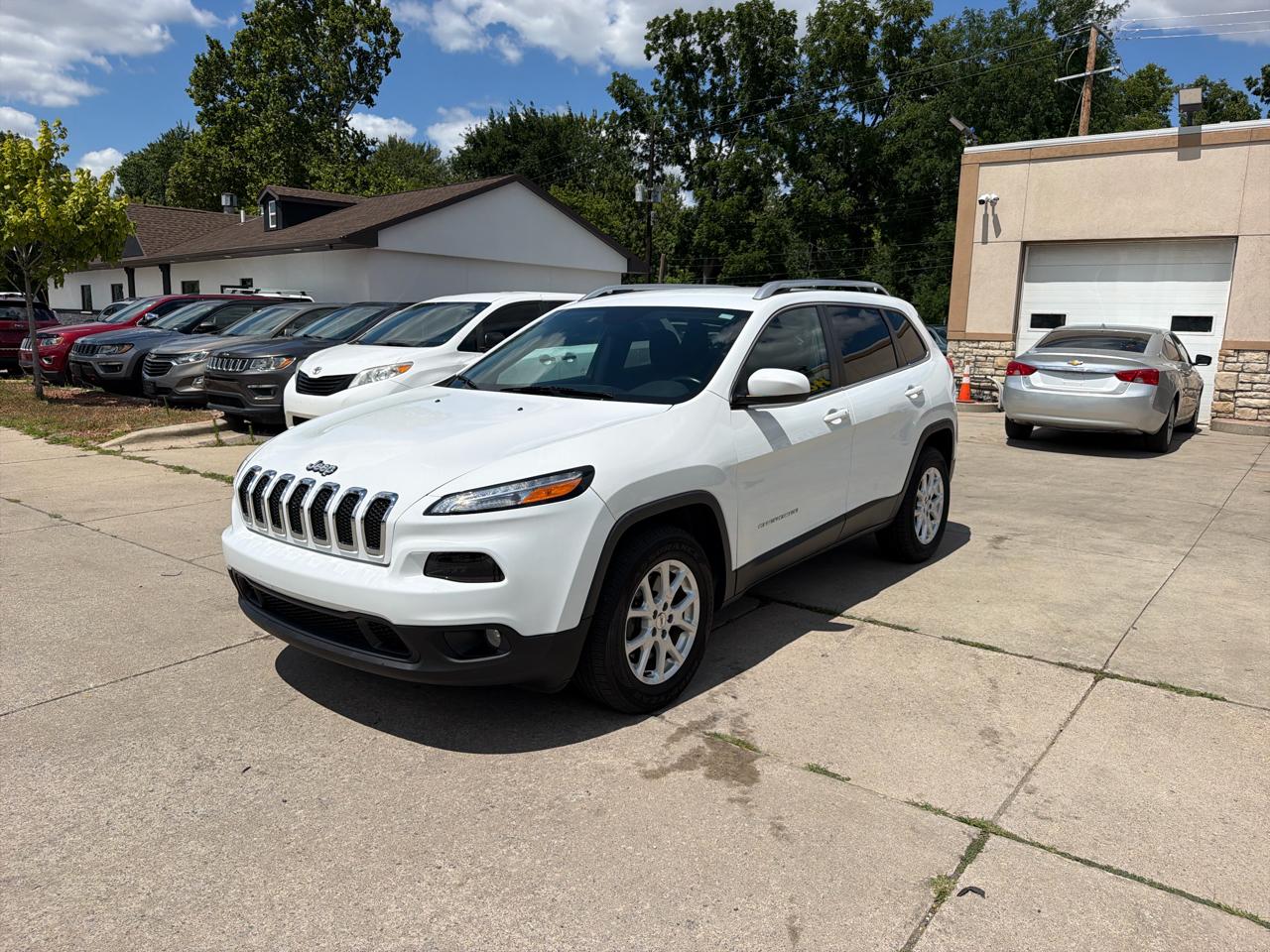 Jeep Cherokee 4WD 4dr Latitude 2014