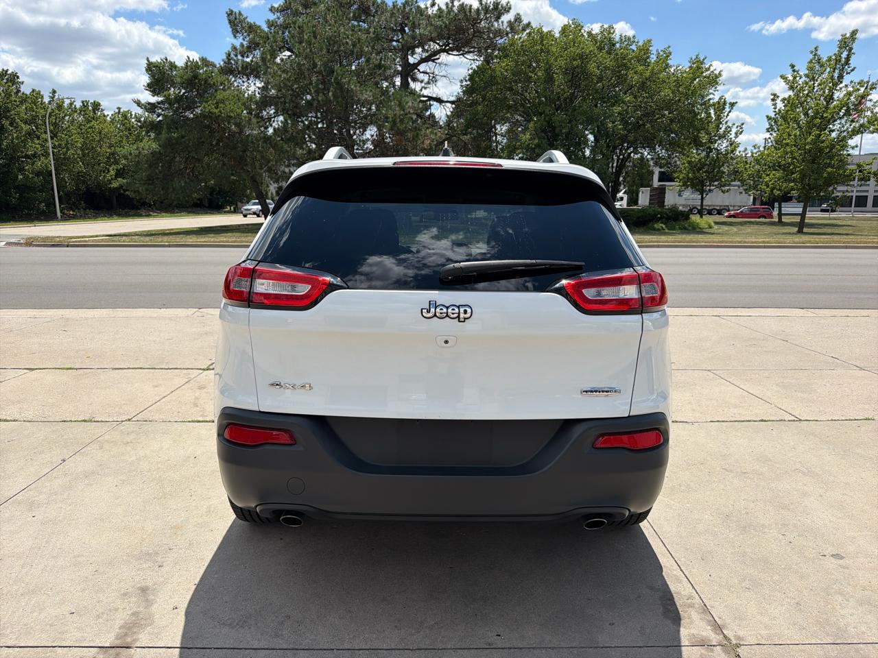 Jeep Cherokee 4WD 4dr Latitude 2014