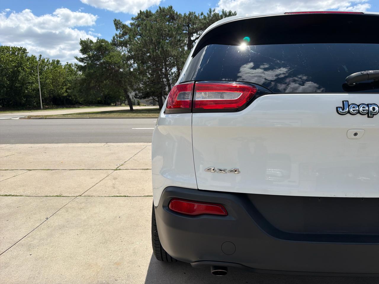 Jeep Cherokee 4WD 4dr Latitude 2014