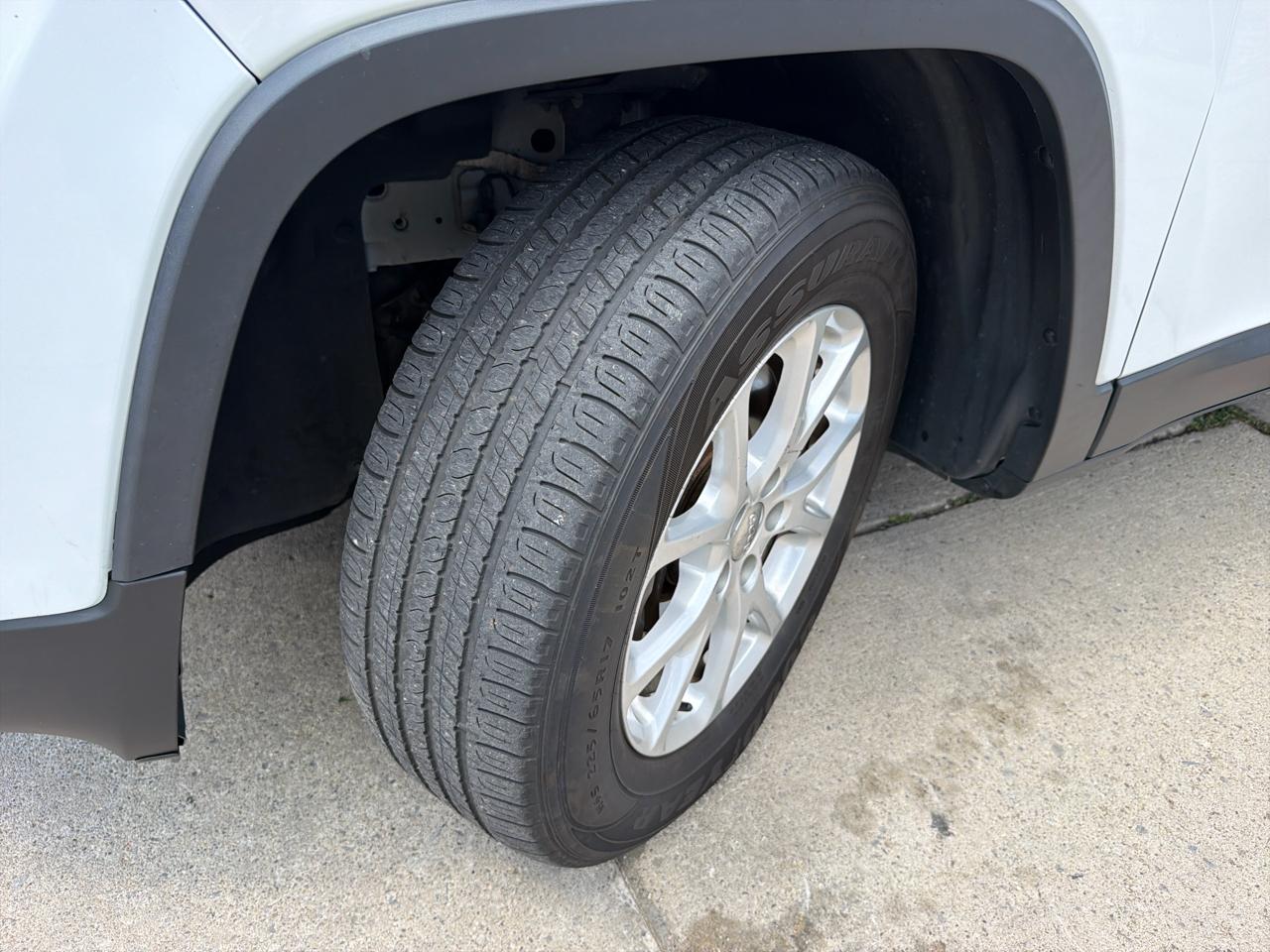 Jeep Cherokee 4WD 4dr Latitude 2014