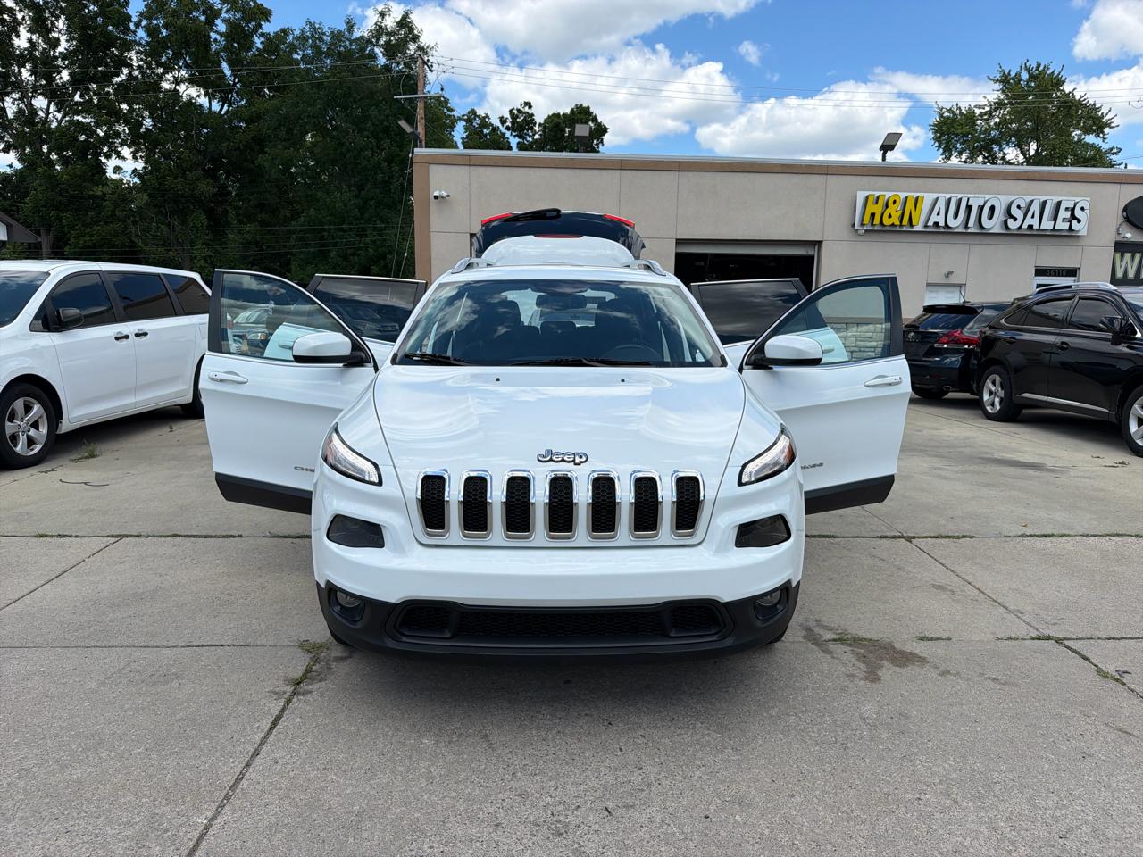 Jeep Cherokee 4WD 4dr Latitude 2014