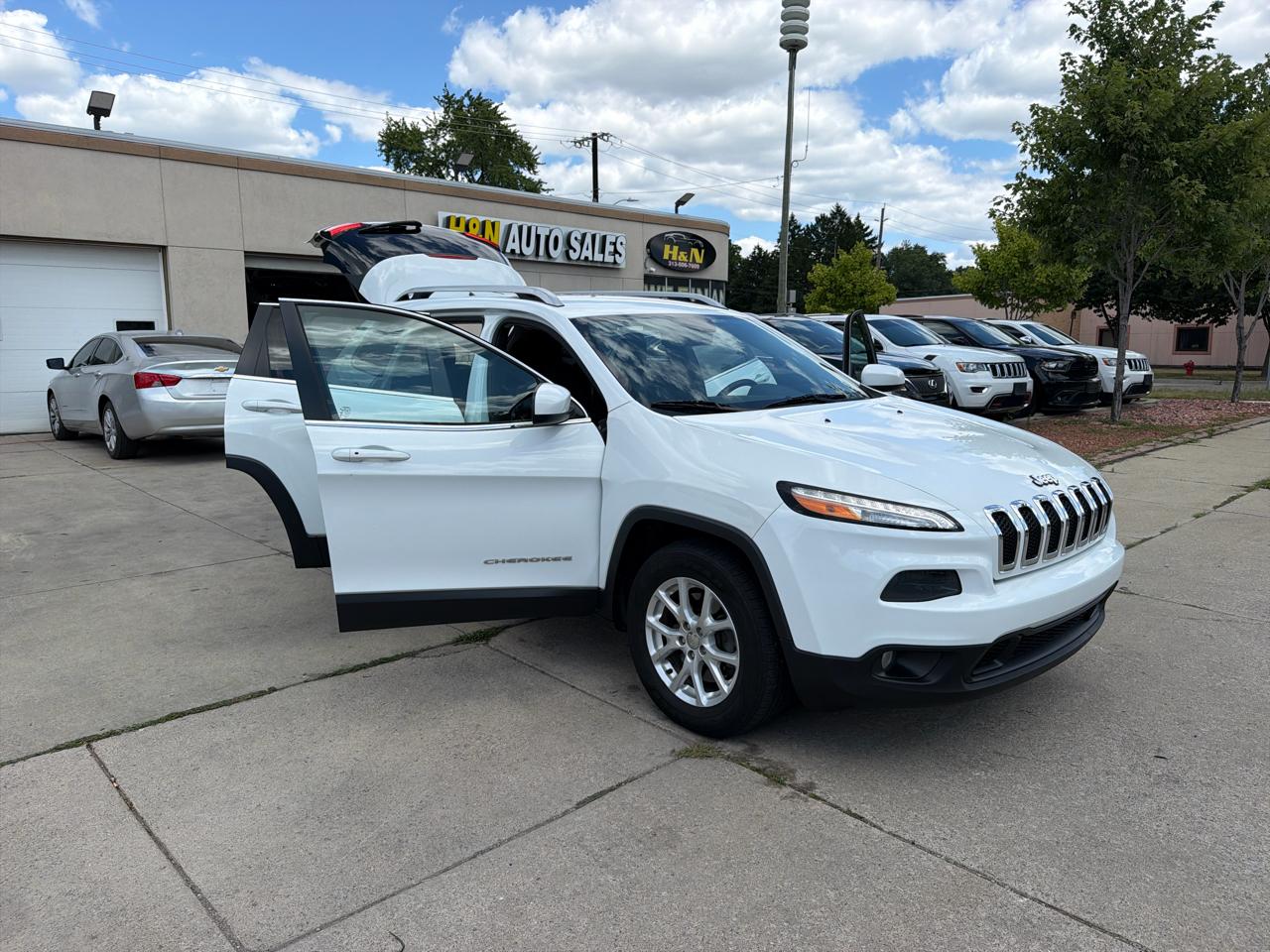 Jeep Cherokee 4WD 4dr Latitude 2014