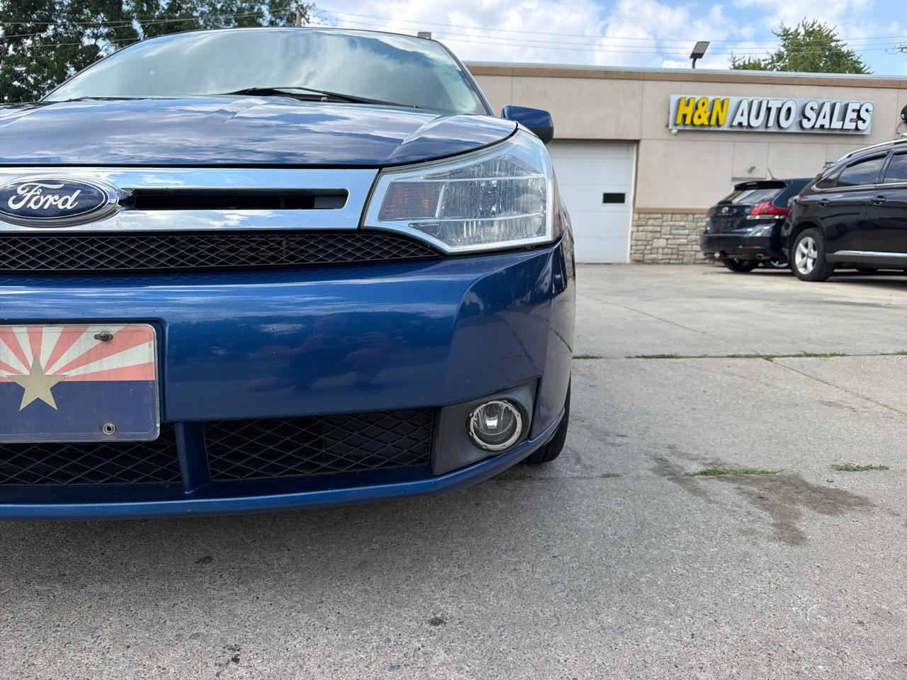 Ford Focus 4dr Sdn SES 2009