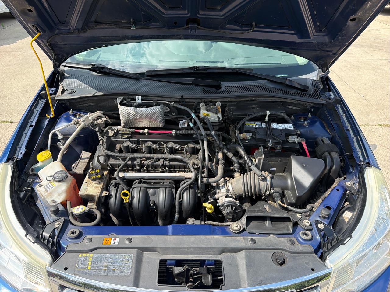 Ford Focus 4dr Sdn SES 2009