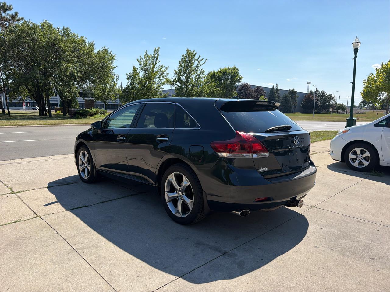 Toyota Venza 4dr Wgn V6 AWD Limited (Natl) 2013