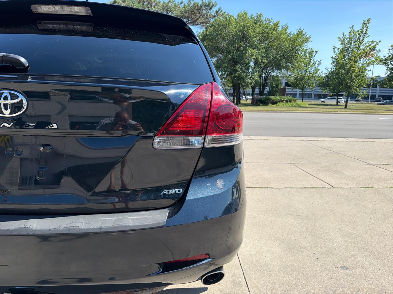 Toyota Venza 4dr Wgn V6 AWD Limited (Natl) 2013