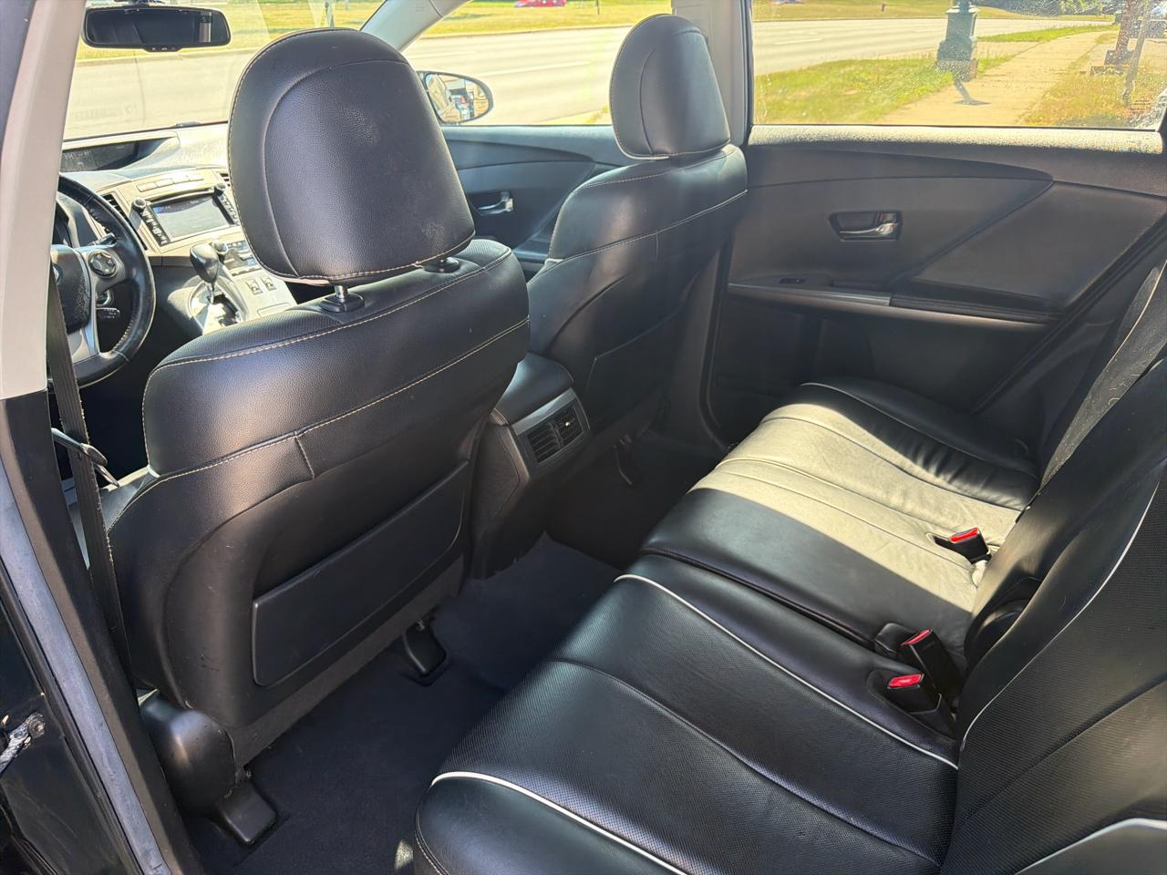 Toyota Venza 4dr Wgn V6 AWD Limited (Natl) 2013
