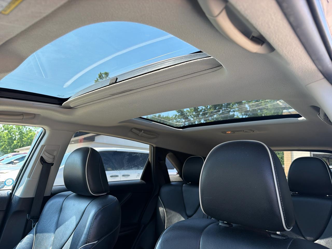Toyota Venza 4dr Wgn V6 AWD Limited (Natl) 2013