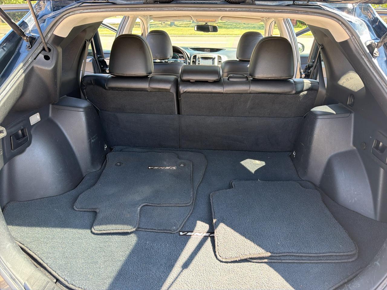 Toyota Venza 4dr Wgn V6 AWD Limited (Natl) 2013