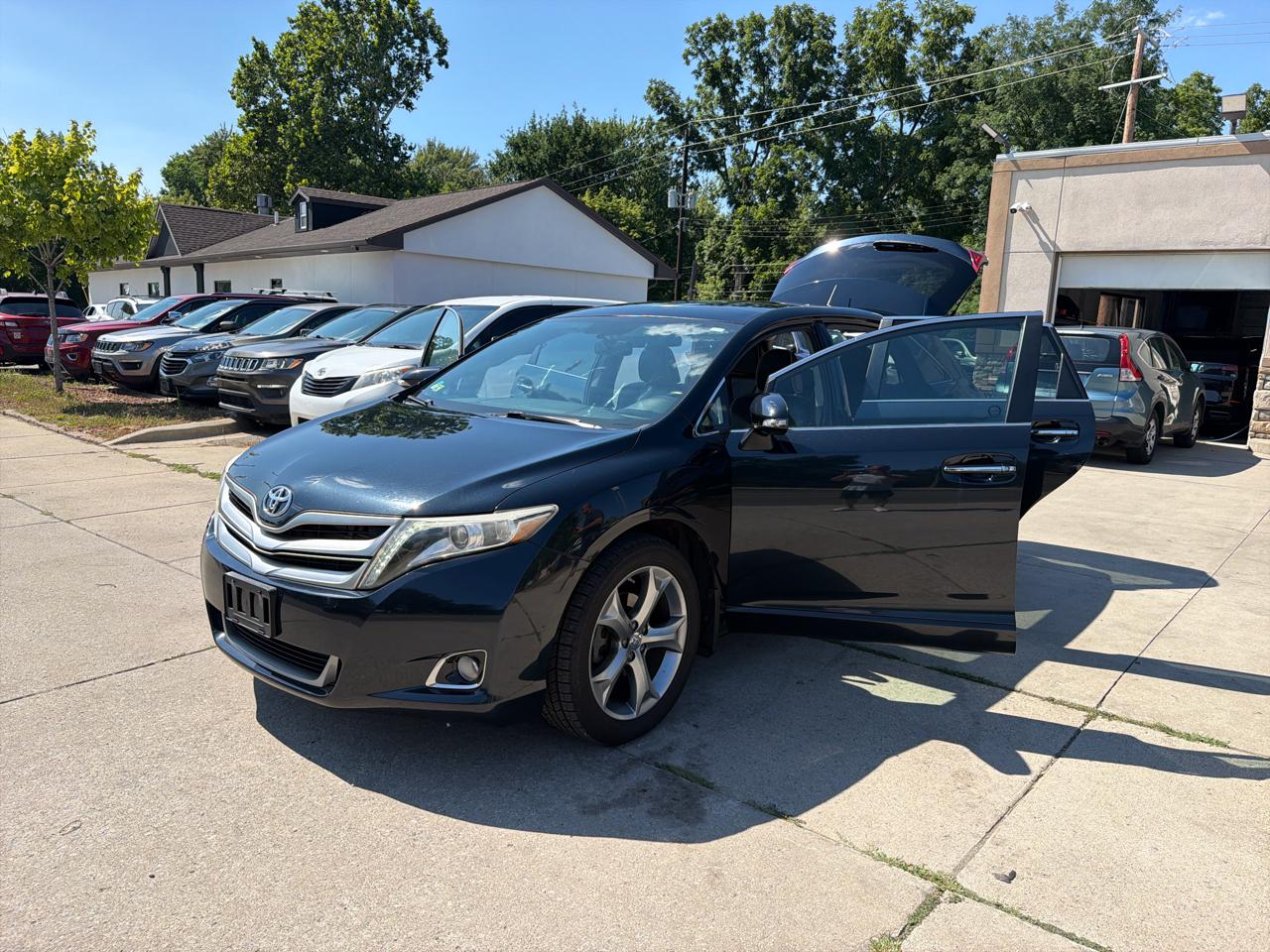 Toyota Venza 4dr Wgn V6 AWD Limited (Natl) 2013