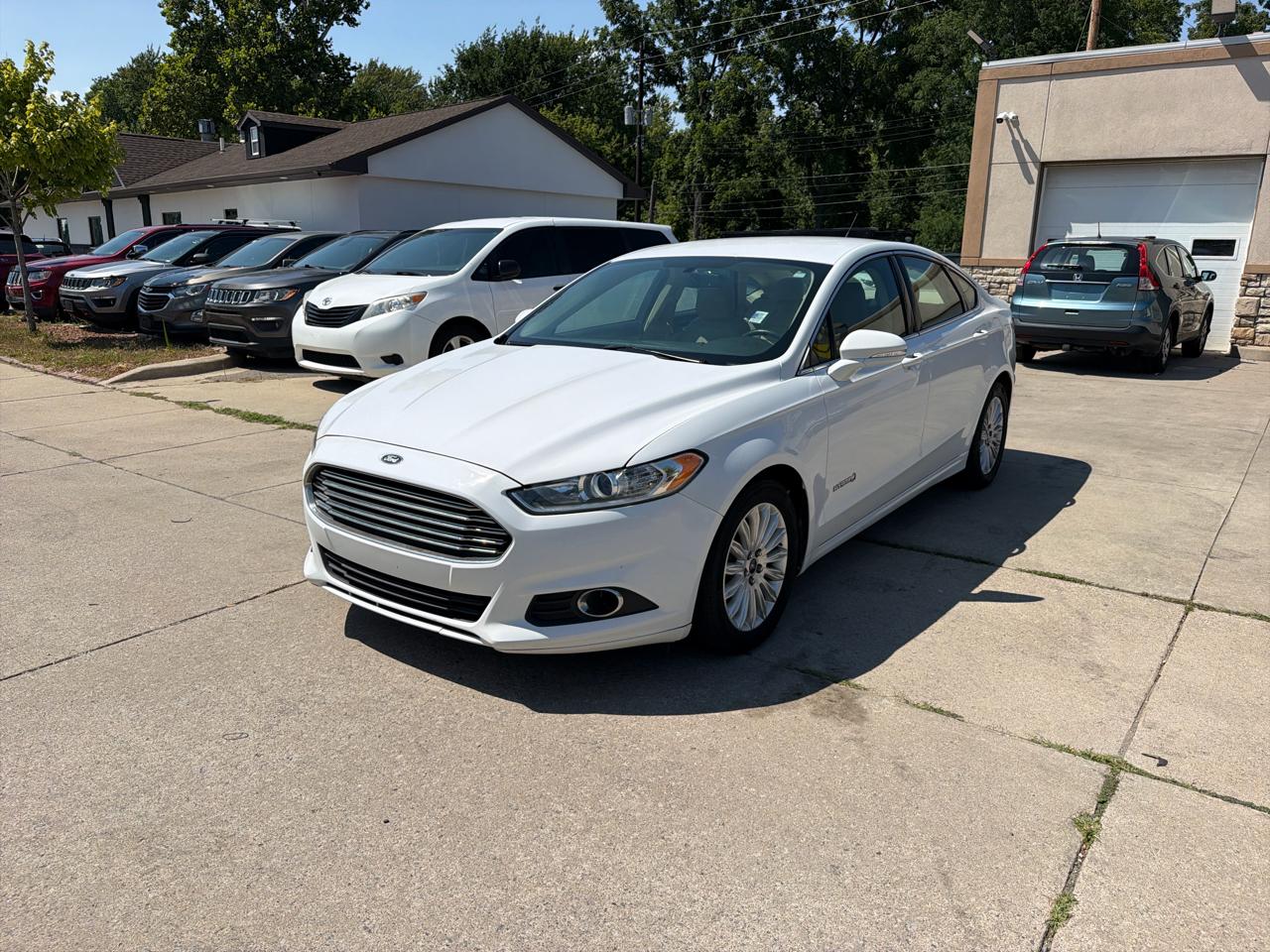 Ford Fusion 4dr Sdn SE Hybrid FWD 2014