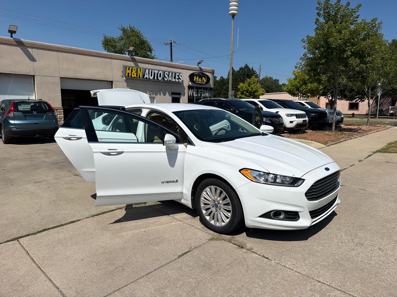 Ford Fusion 4dr Sdn SE Hybrid FWD 2014