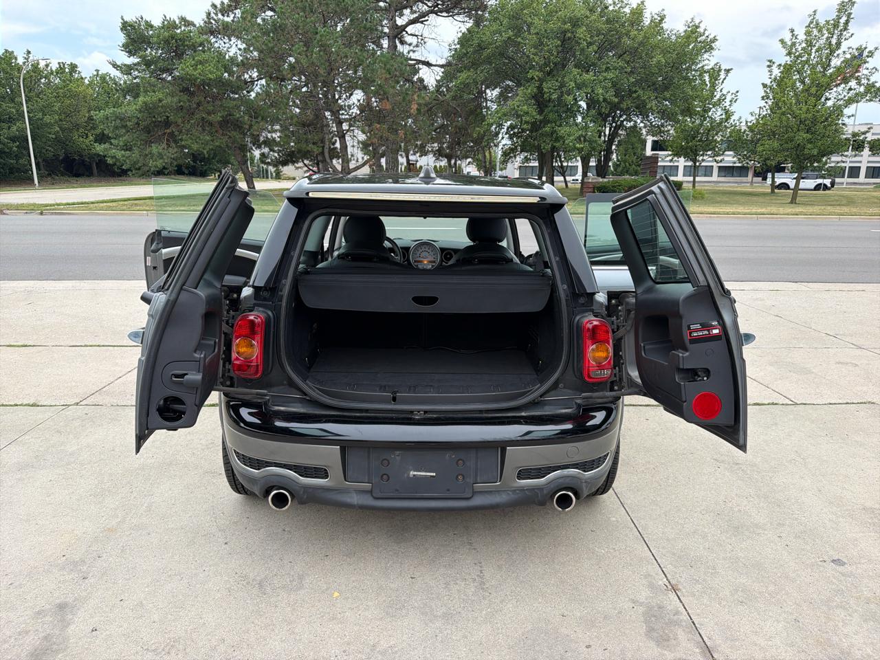 MINI Cooper Clubman 2dr Cpe S 2009