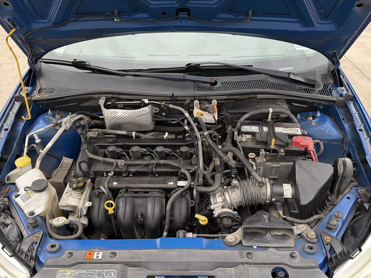 Ford Focus 4dr Sdn SE 2011