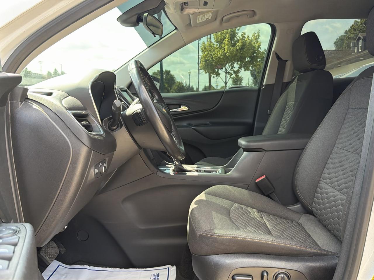 Chevrolet Equinox AWD 4dr LT w/1LT 2020