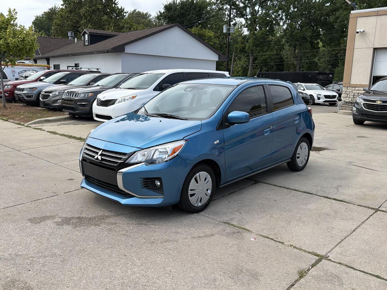 Mitsubishi Mirage Carbonite Edition CVT 2021