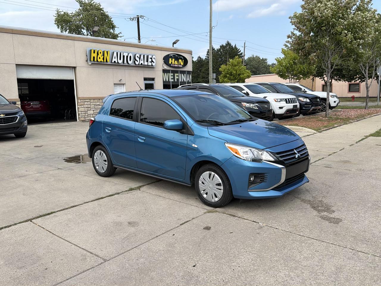 Mitsubishi Mirage Carbonite Edition CVT 2021