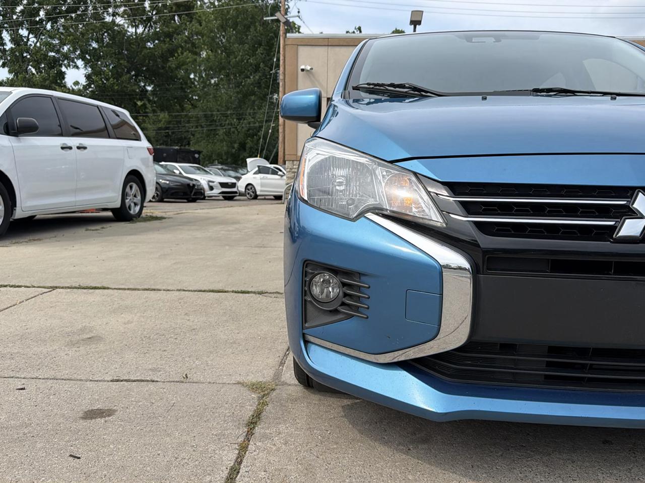 Mitsubishi Mirage Carbonite Edition CVT 2021