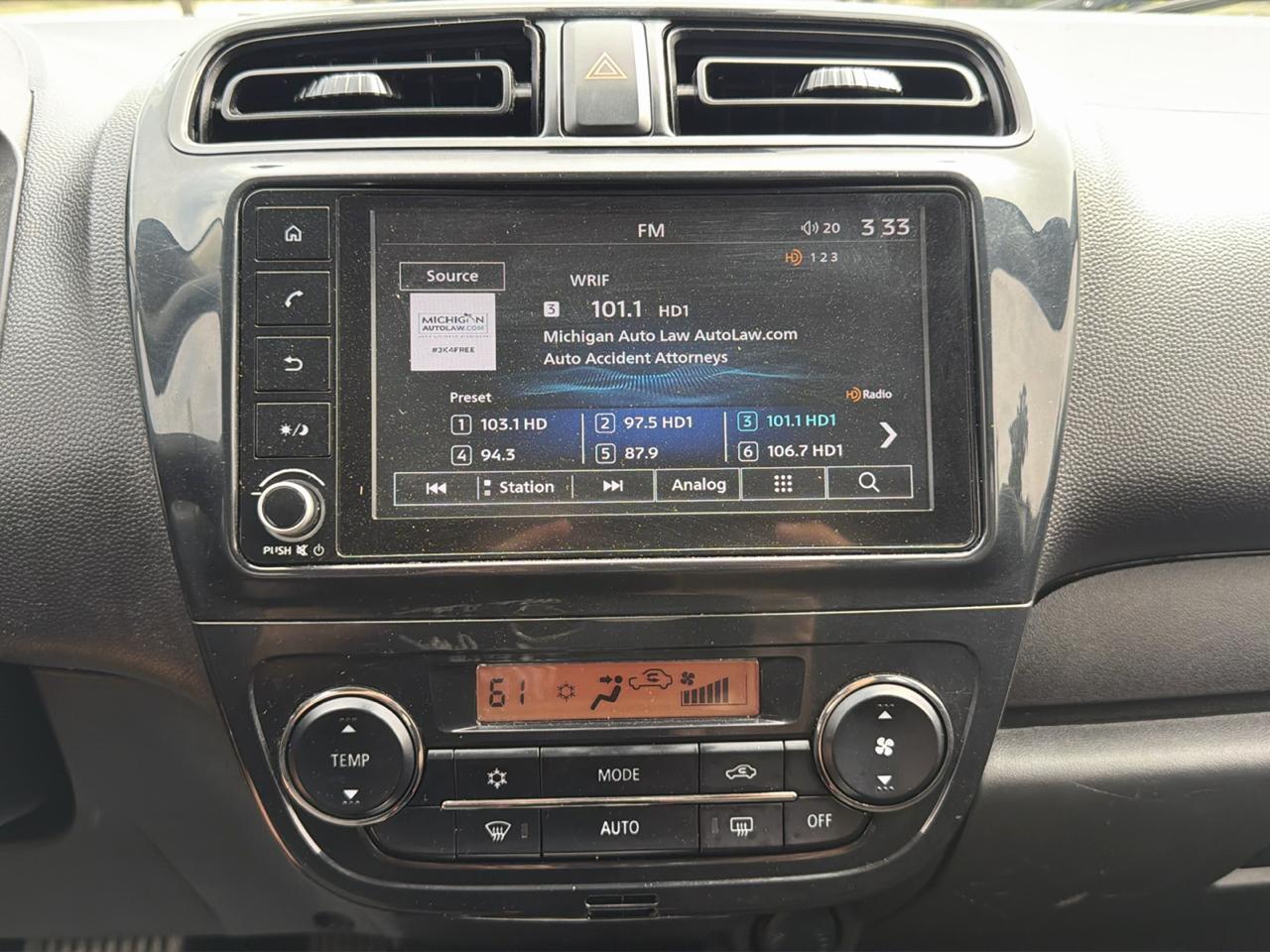 Mitsubishi Mirage Carbonite Edition CVT 2021