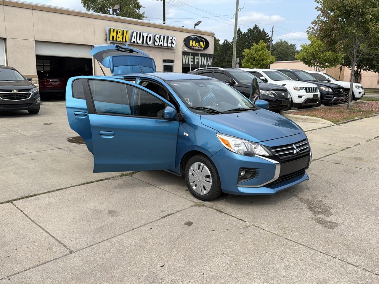 Mitsubishi Mirage Carbonite Edition CVT 2021