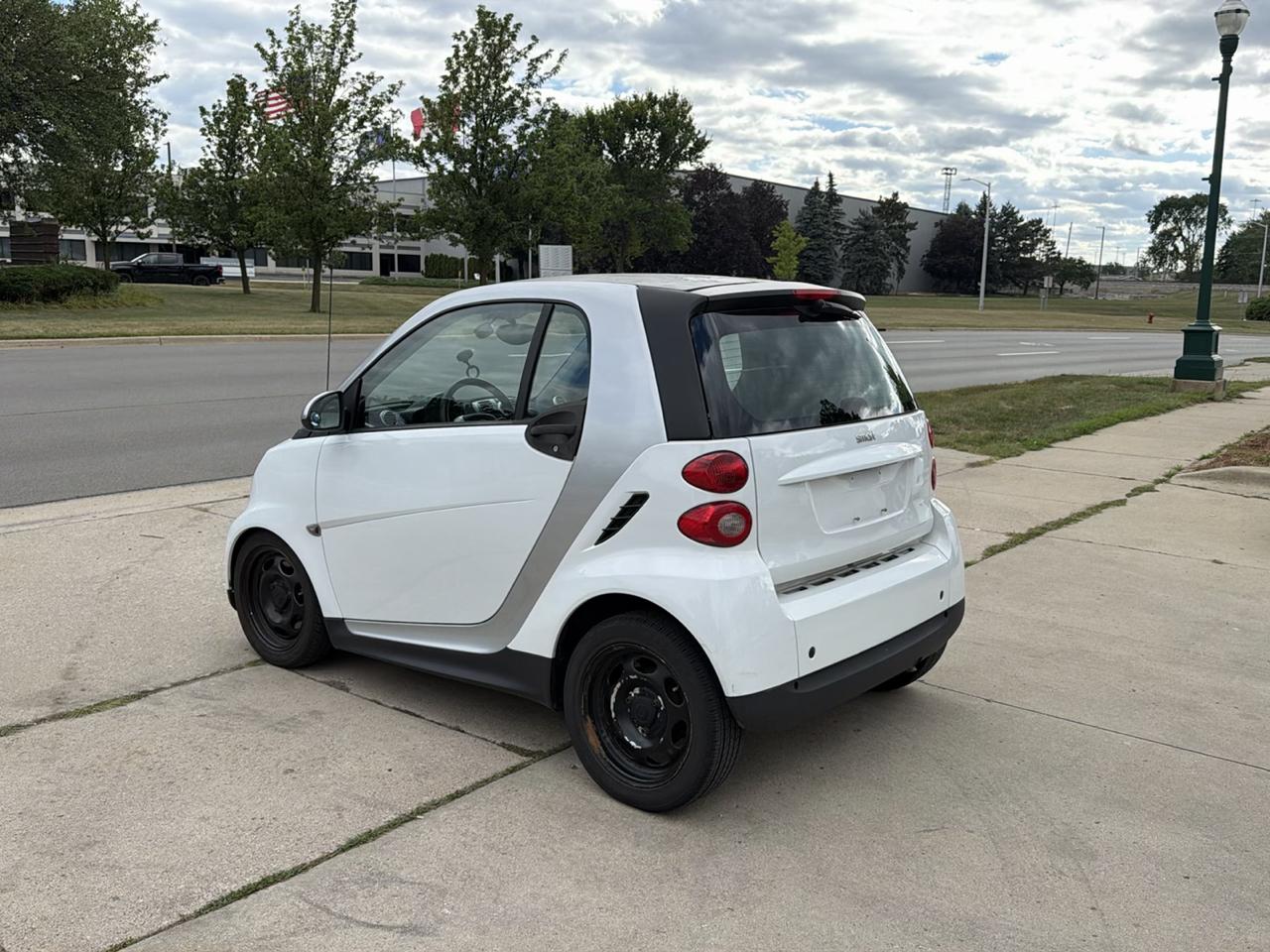 Smart Fortwo 2dr Cpe Passion 2014