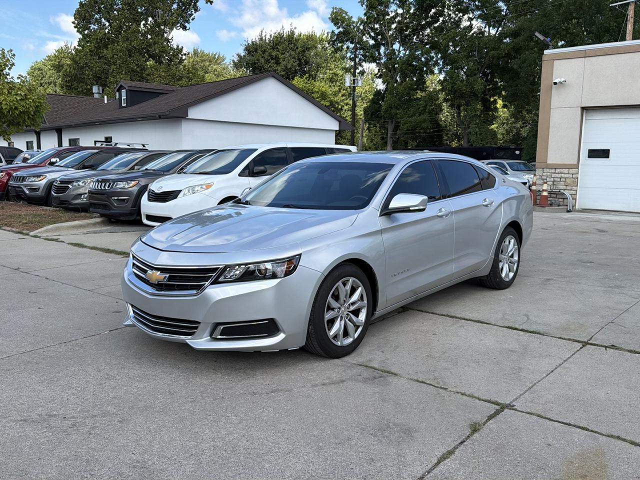 Chevrolet Impala 4dr Sdn LT w/1LT 2017