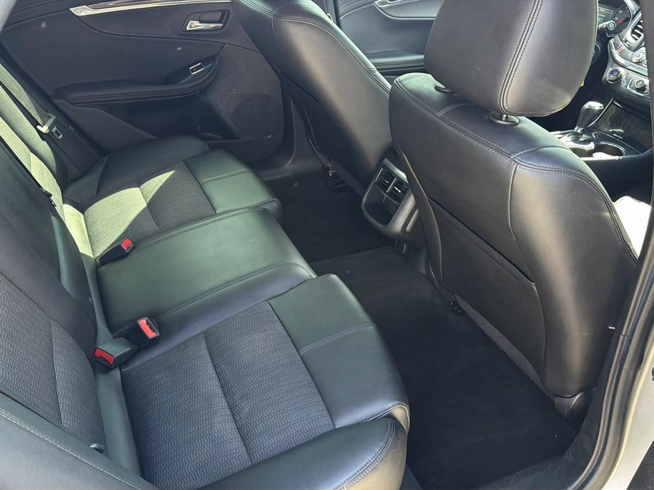 Chevrolet Impala 4dr Sdn LT w/1LT 2017