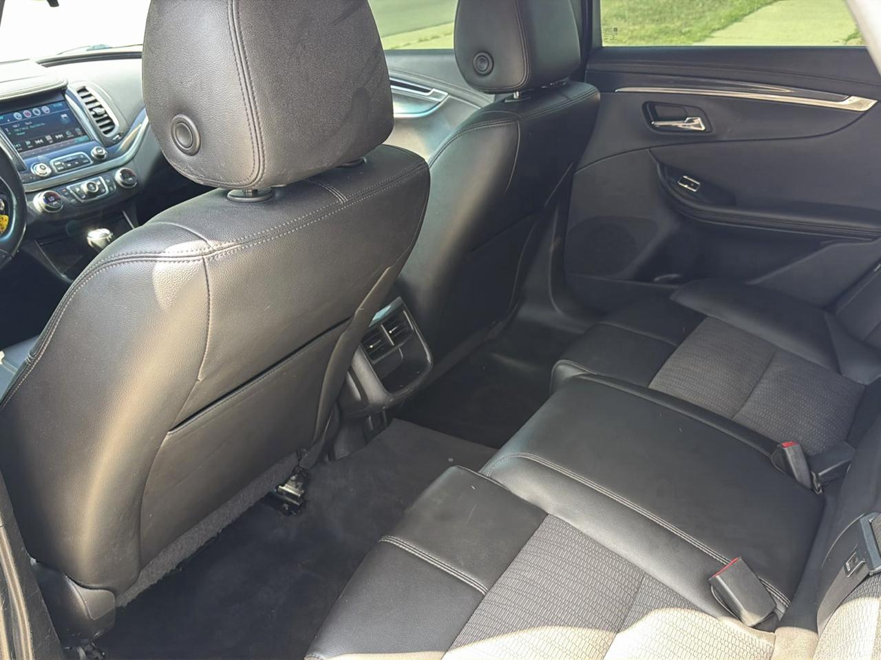 Chevrolet Impala 4dr Sdn LT w/1LT 2017