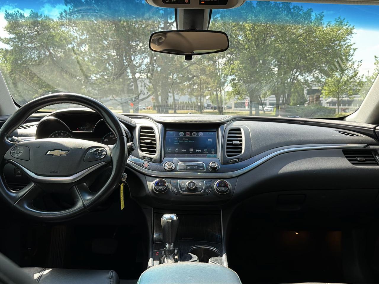 Chevrolet Impala 4dr Sdn LT w/1LT 2017