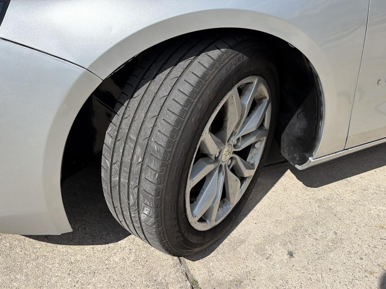 Chevrolet Impala 4dr Sdn LT w/1LT 2017
