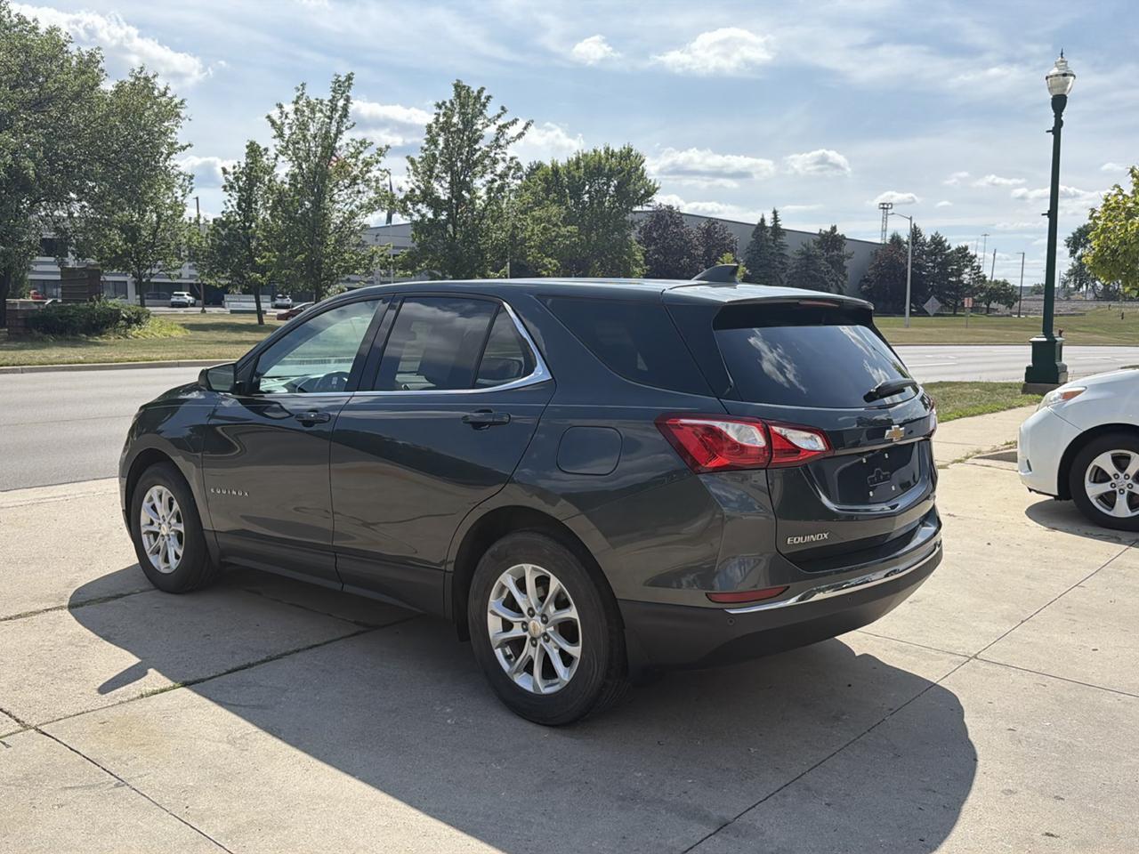 Chevrolet Equinox FWD 4dr LT w/2FL 2020