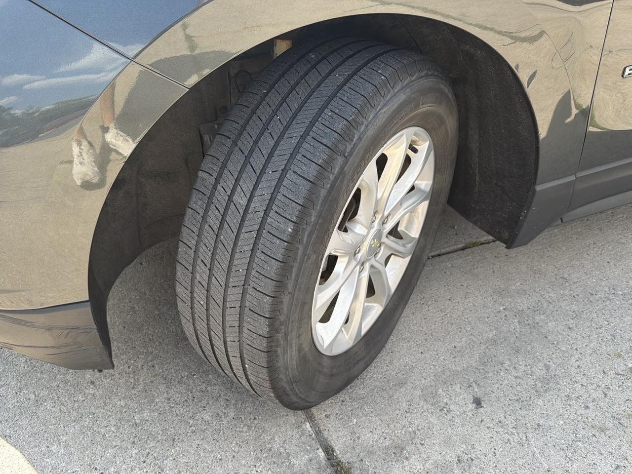 Chevrolet Equinox FWD 4dr LT w/2FL 2020