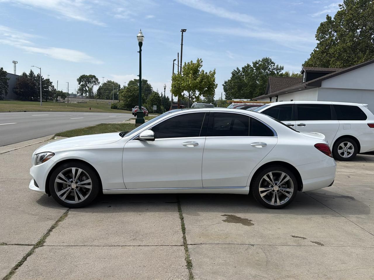Mercedes-Benz C-Class 4dr Sdn C 300 4MATIC 2016