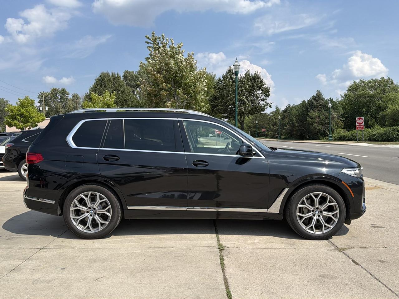 BMW X7 xDrive50i Sports Activity Vehicle 2019
