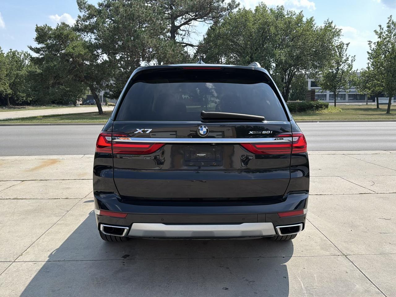 BMW X7 xDrive50i Sports Activity Vehicle 2019
