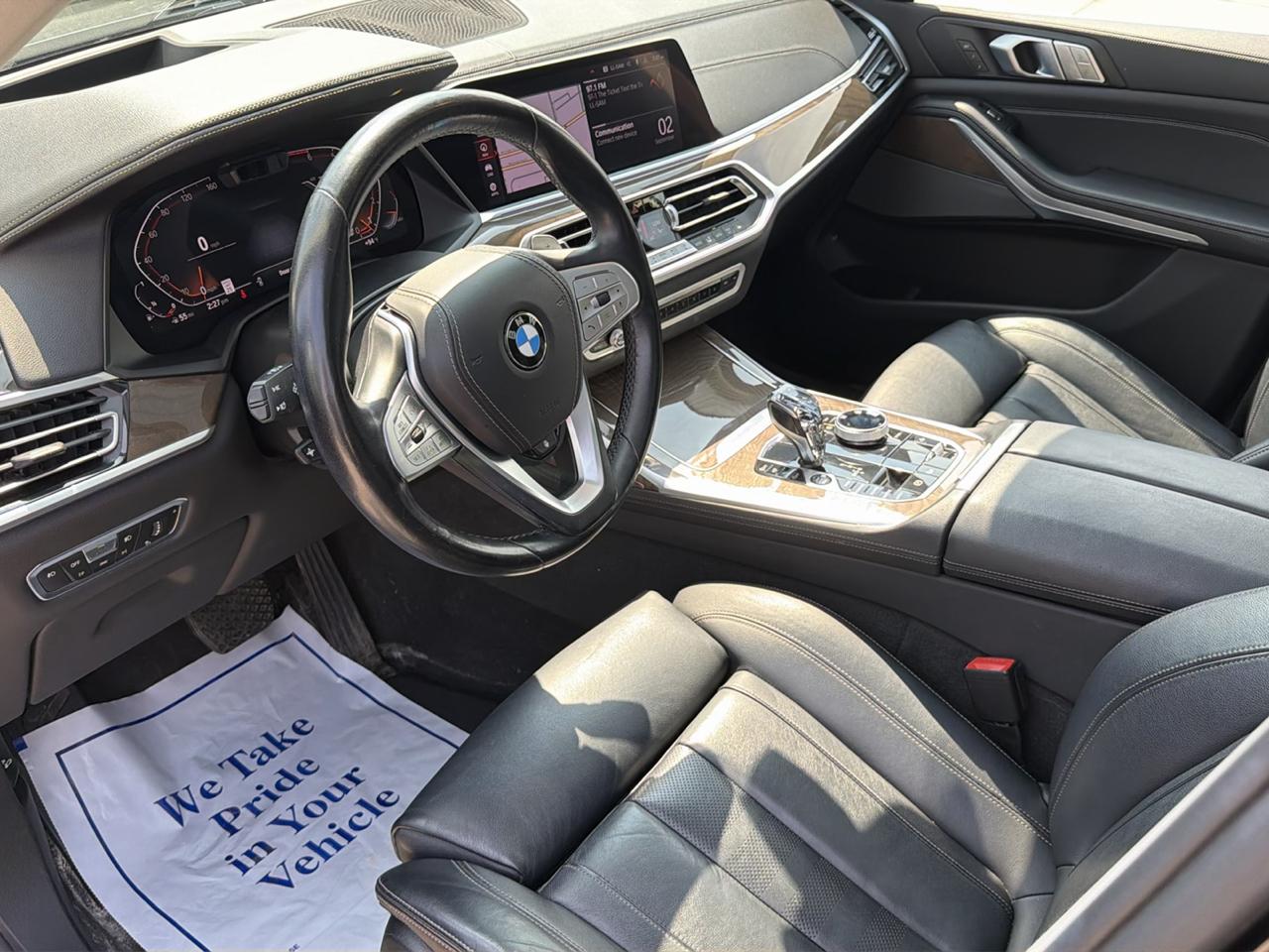 BMW X7 xDrive50i Sports Activity Vehicle 2019