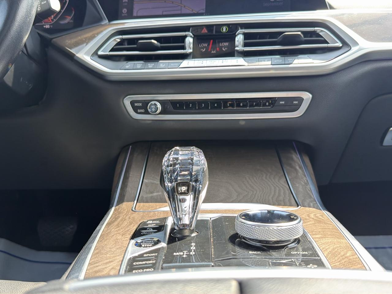 BMW X7 xDrive50i Sports Activity Vehicle 2019