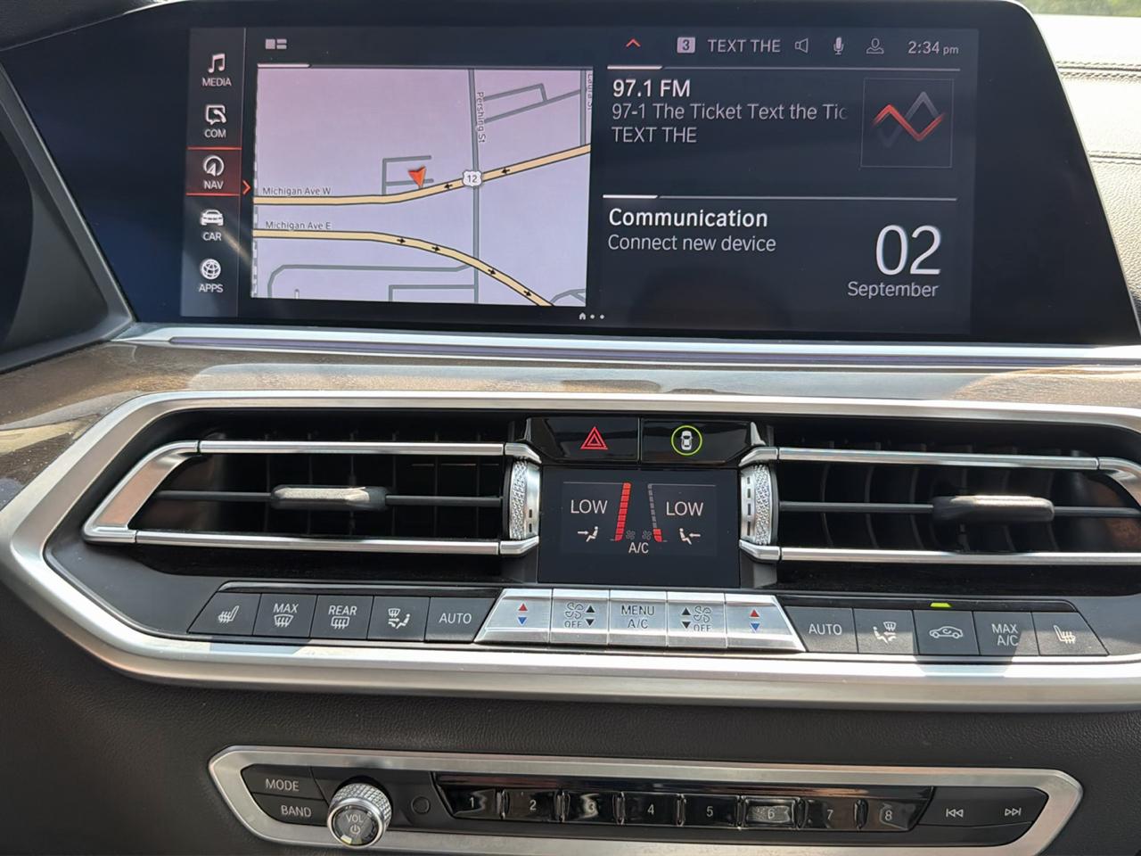 BMW X7 xDrive50i Sports Activity Vehicle 2019