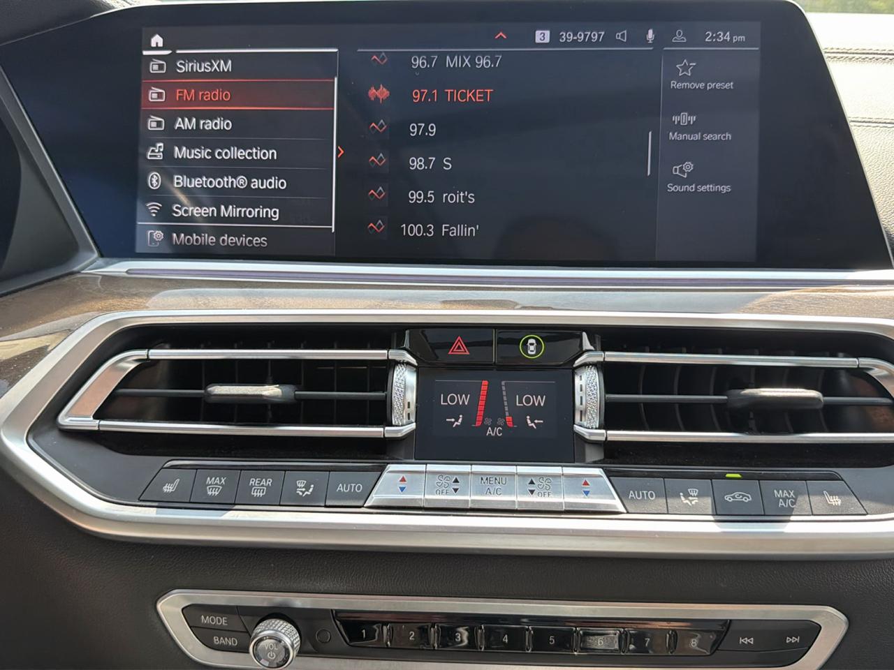 BMW X7 xDrive50i Sports Activity Vehicle 2019