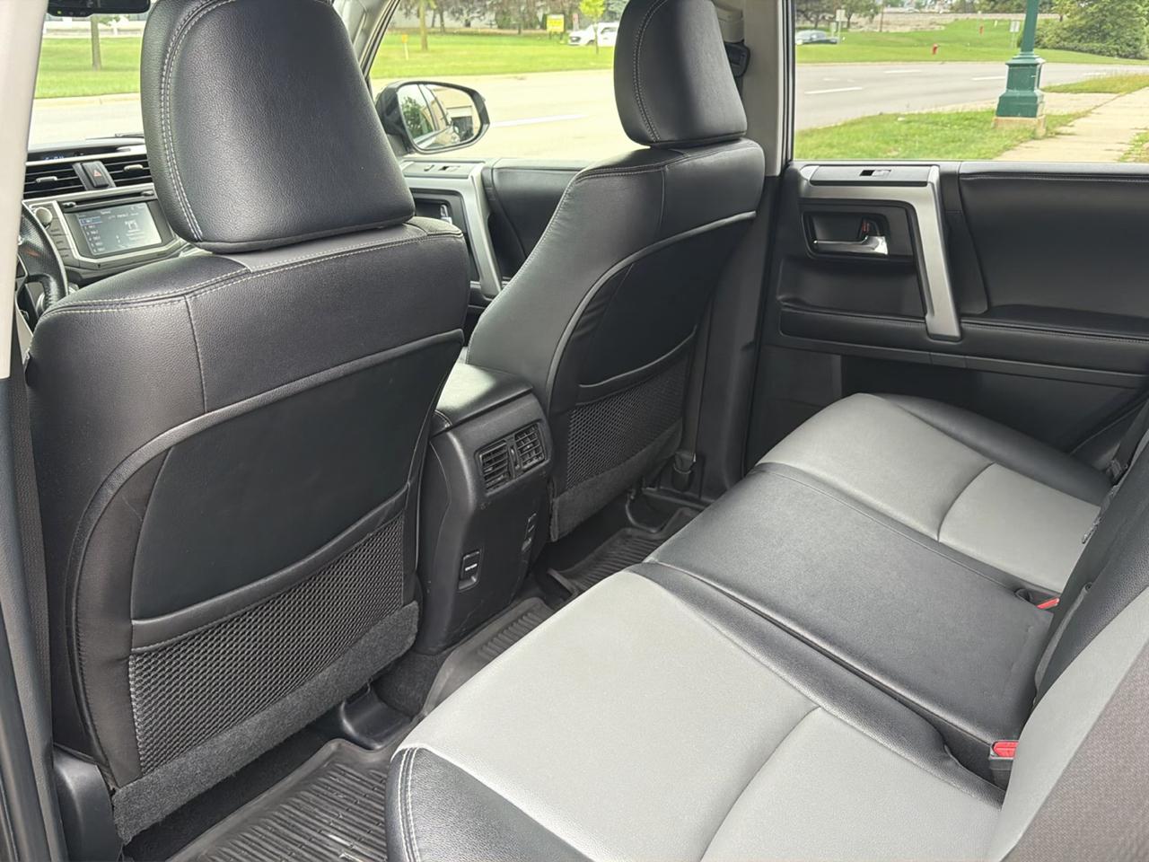 Toyota 4Runner 4WD 4dr V6 Trail Premium (Natl) 2016
