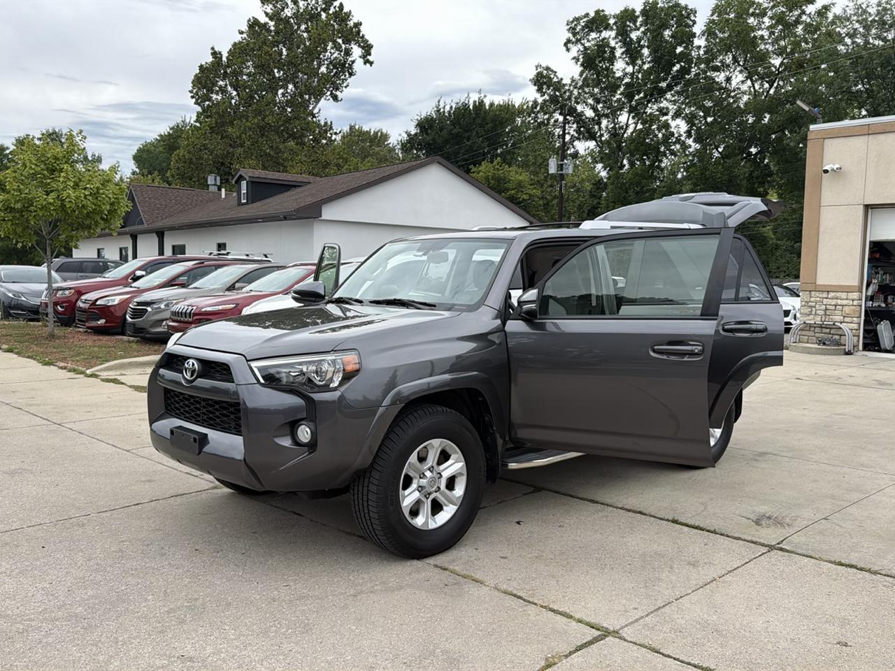 Toyota 4Runner 4WD 4dr V6 Trail Premium (Natl) 2016
