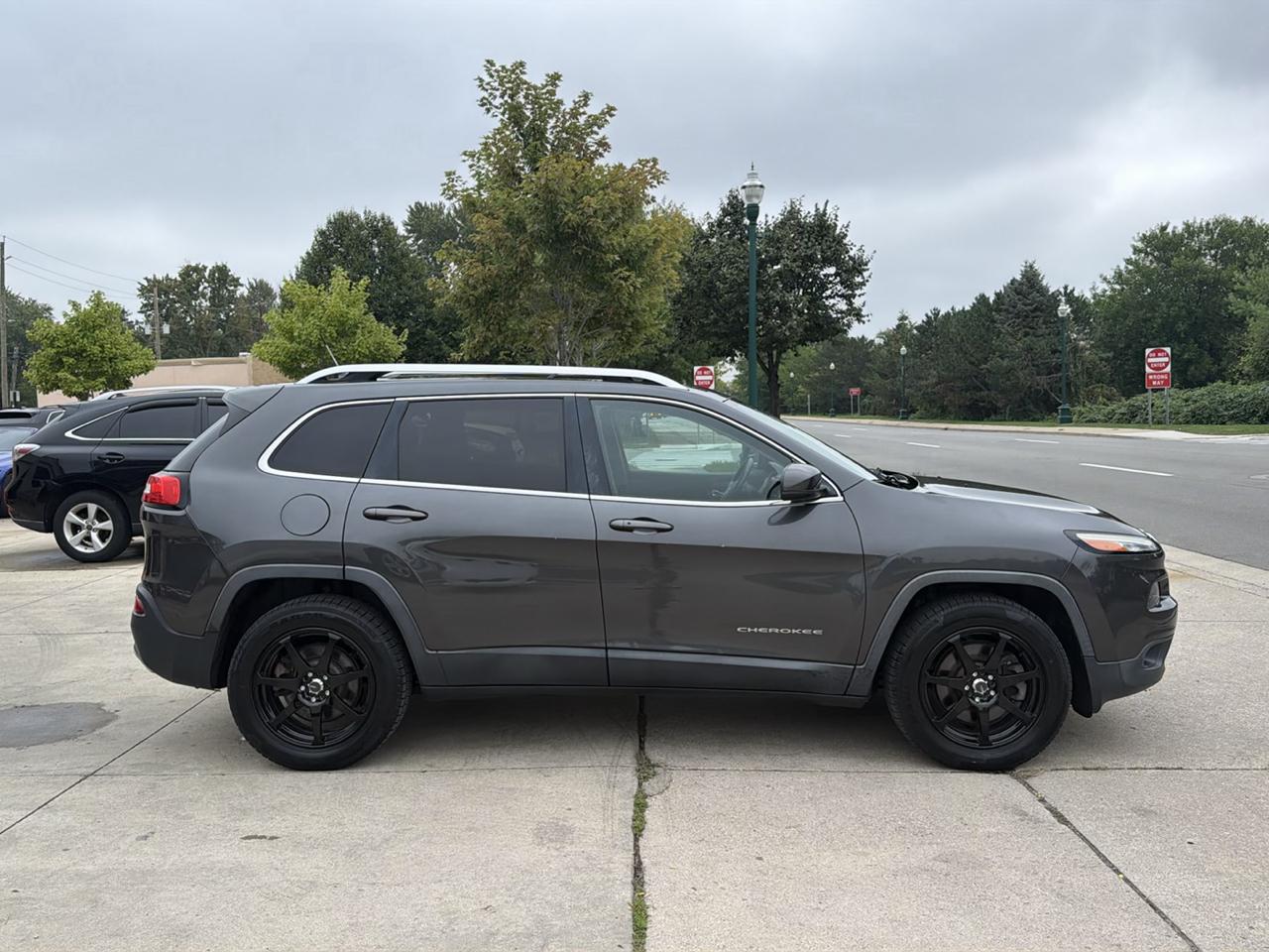 Jeep Cherokee 4WD 4dr Limited 2015