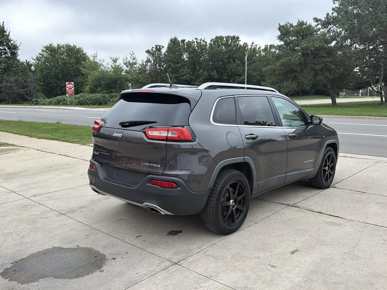 Jeep Cherokee 4WD 4dr Limited 2015