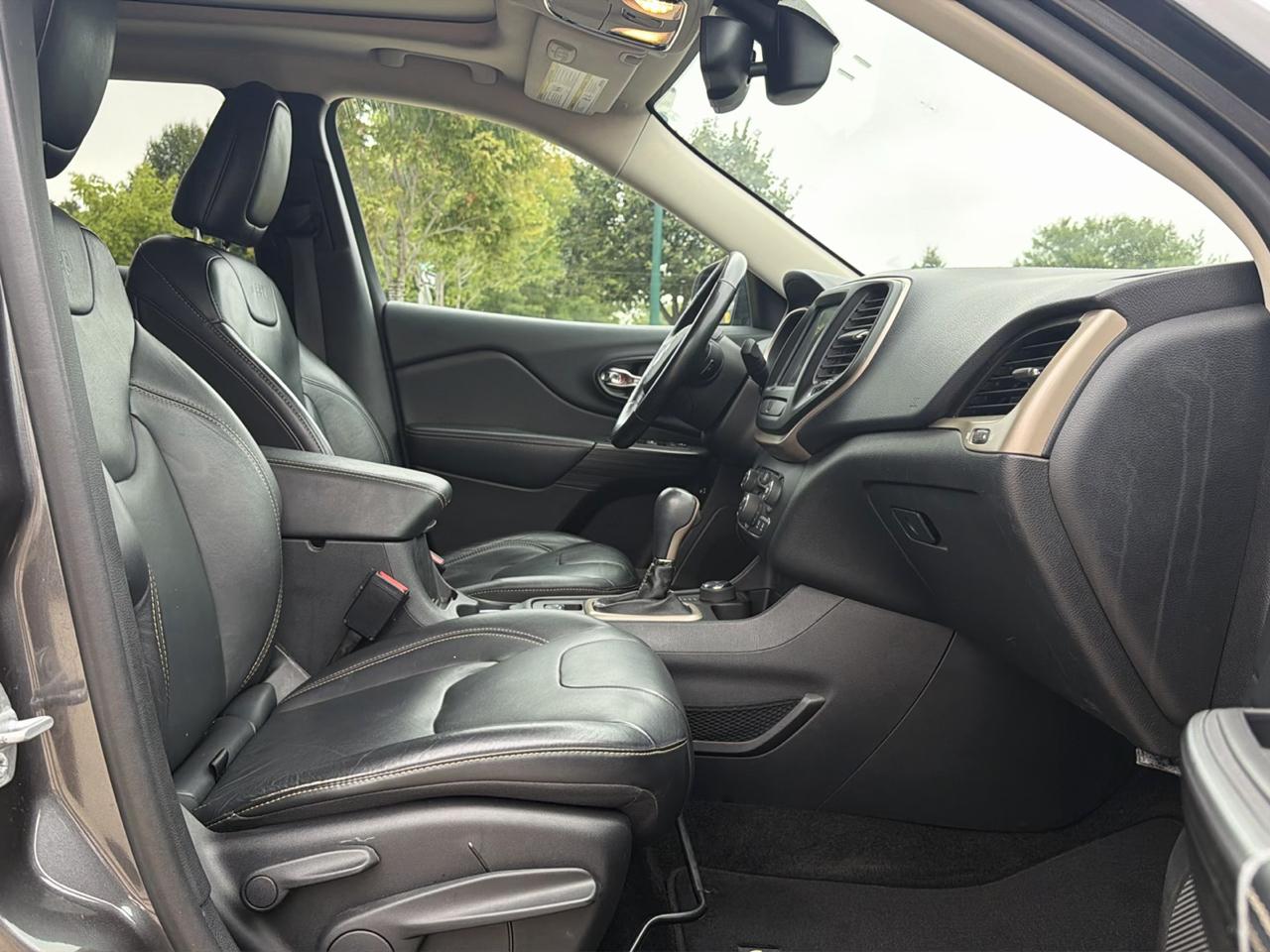 Jeep Cherokee 4WD 4dr Limited 2015