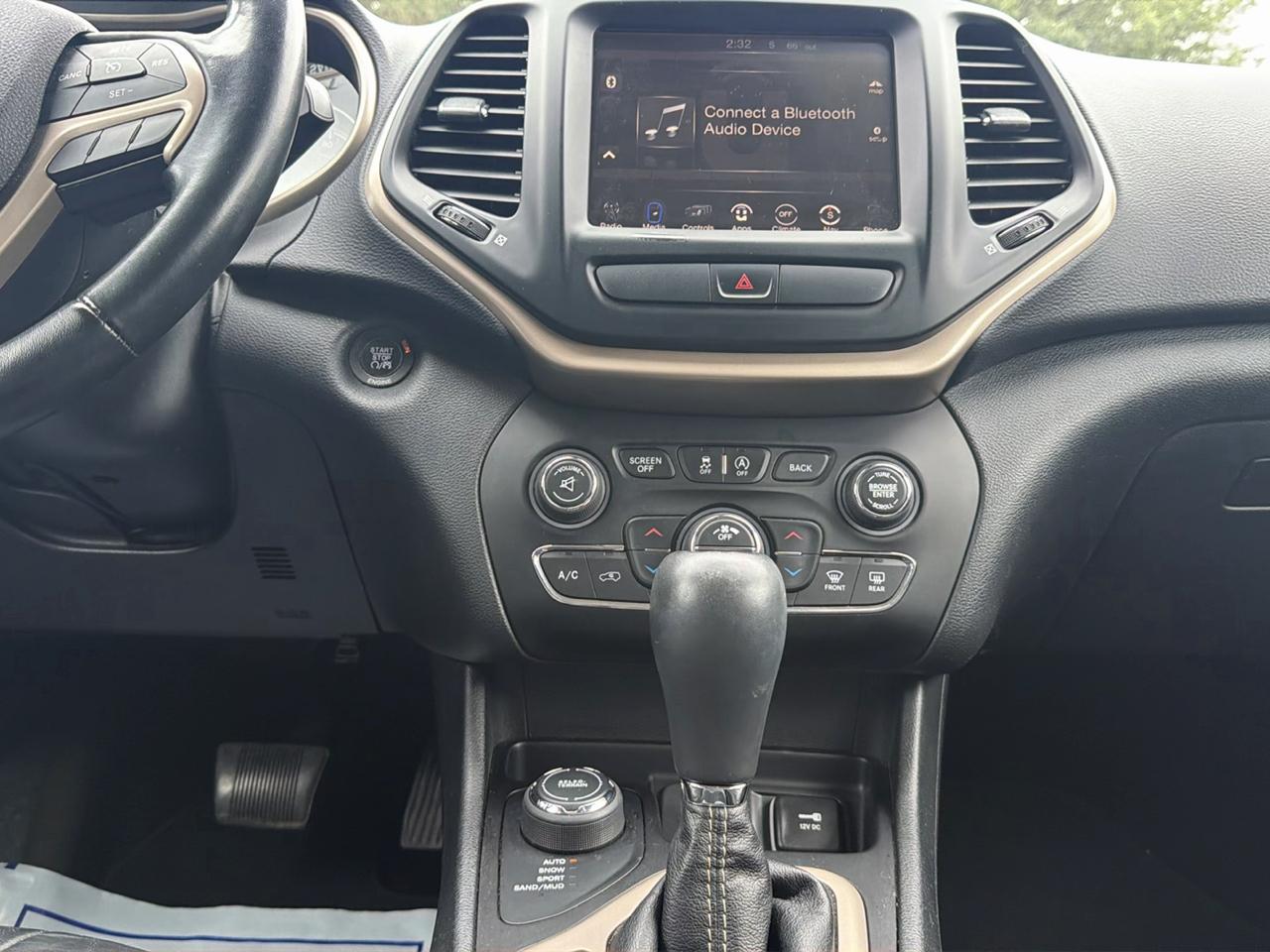 Jeep Cherokee 4WD 4dr Limited 2015