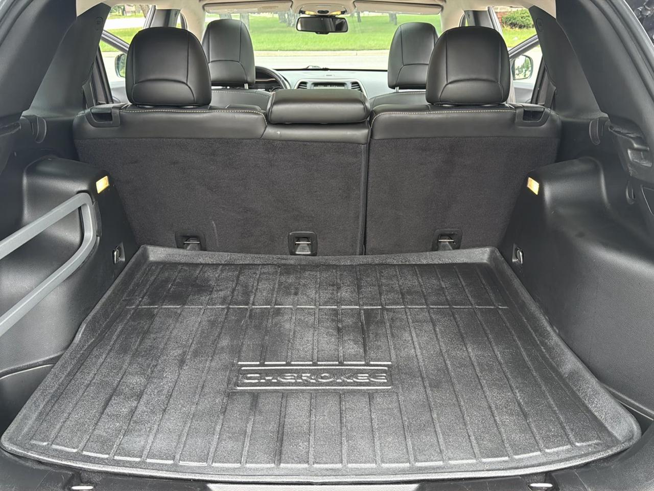 Jeep Cherokee 4WD 4dr Limited 2015