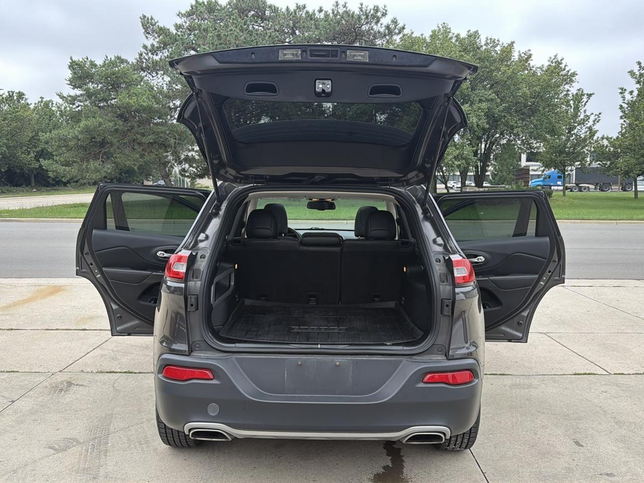 Jeep Cherokee 4WD 4dr Limited 2015