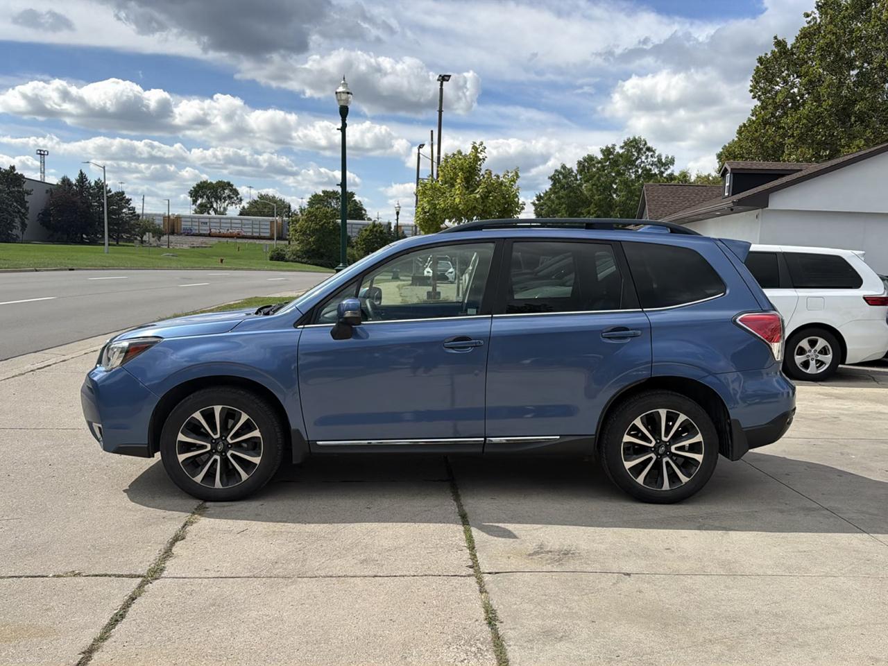 Subaru Forester 2.0XT Touring CVT 2018