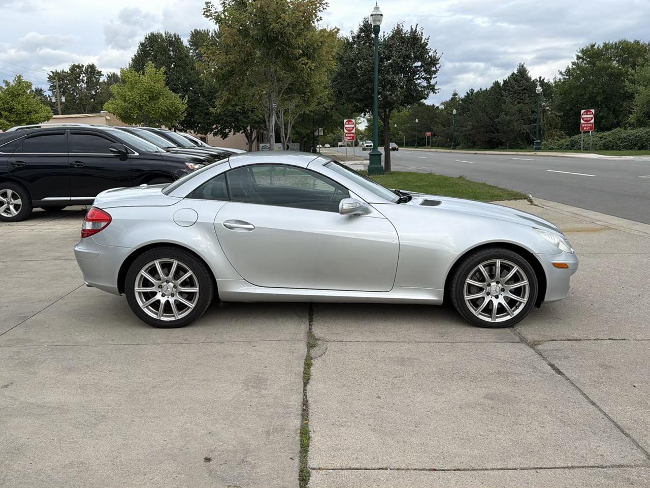 Mercedes-Benz SLK-Class 2dr Roadster 3.5L 2007