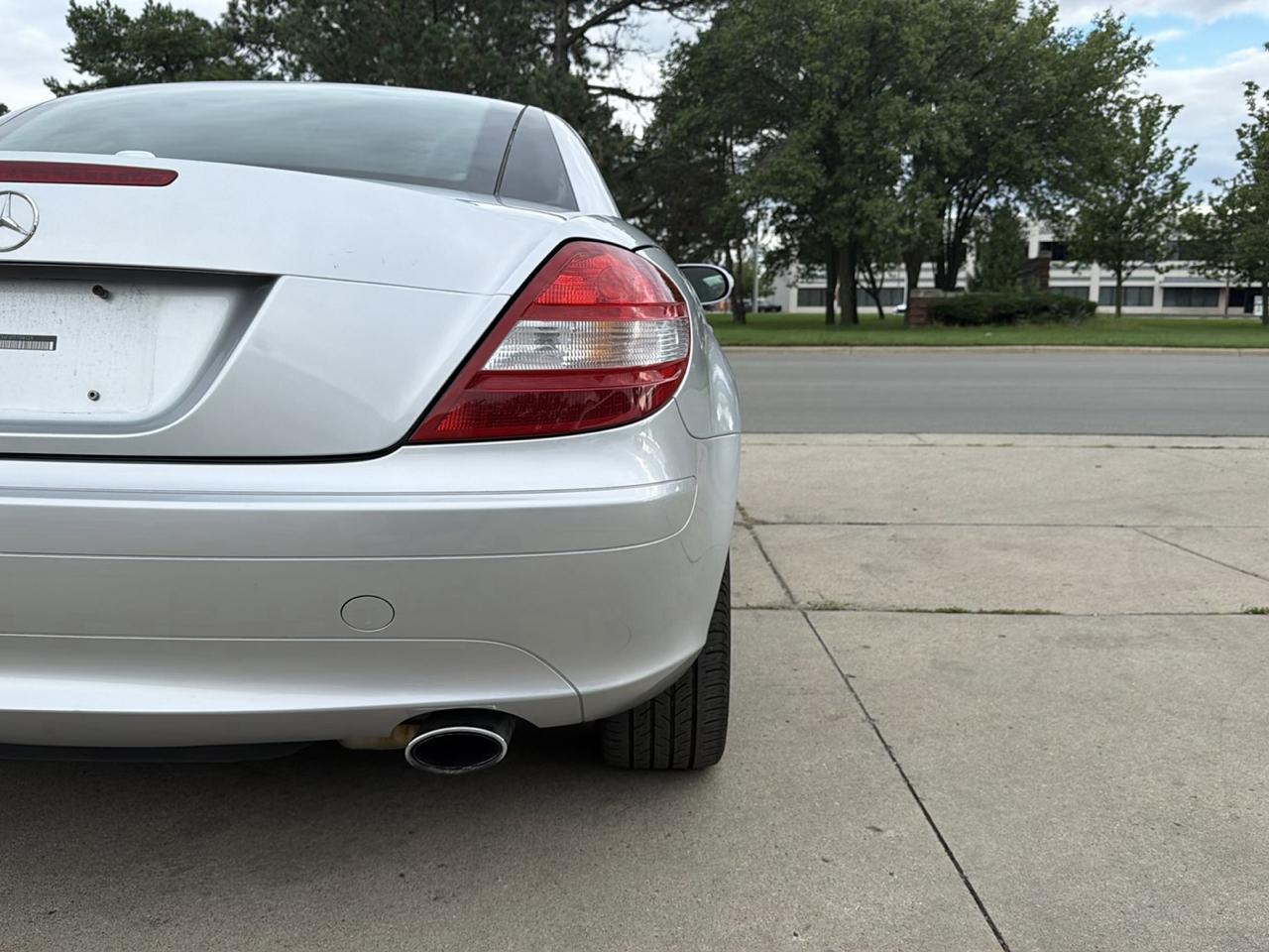 Mercedes-Benz SLK-Class 2dr Roadster 3.5L 2007